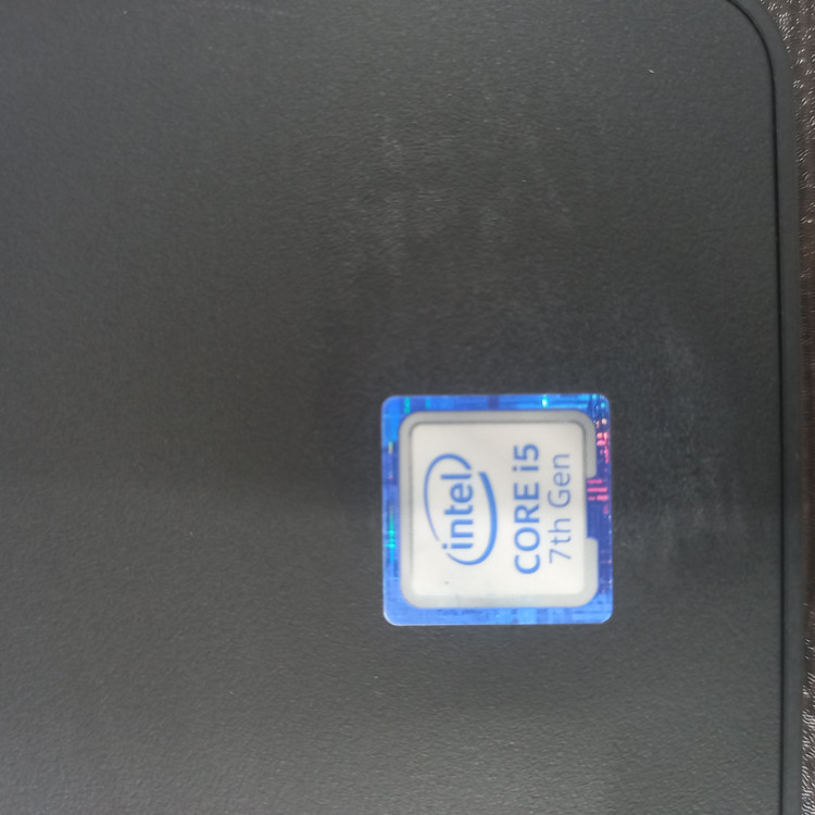 لپ تاپ دل LATITUDE 3590 - کارکرده CORE I5 7200U