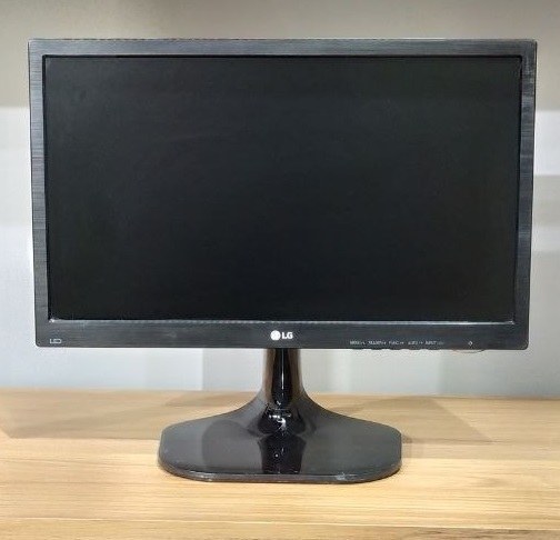 مانیتور ال جی 19M47A سایز 18.5 اینچ LED HD – استوک گرید A